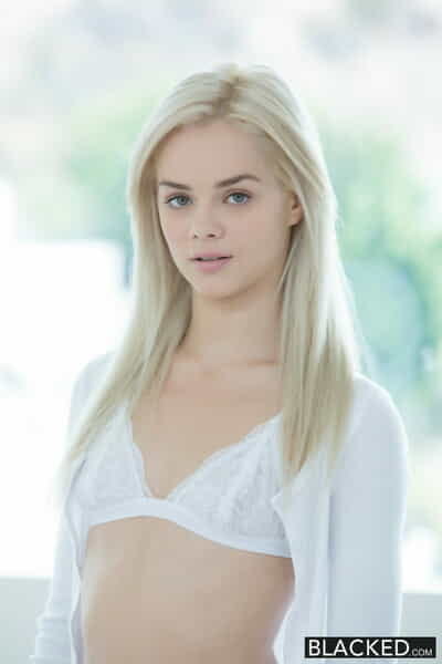 Alluring blonde teen Elsa..